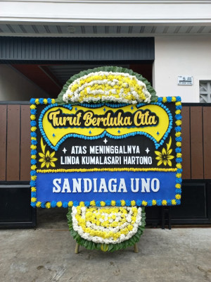 Papan Bunga Duka di Salira
